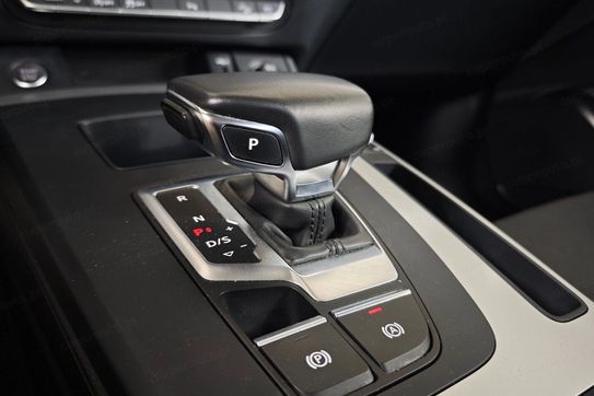 Audi Q5 40 TFSI quattro Advanced