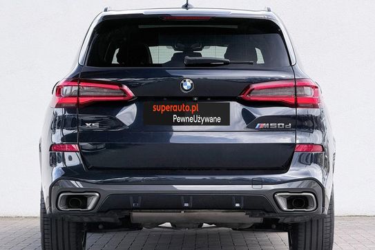 BMW X5 M50d