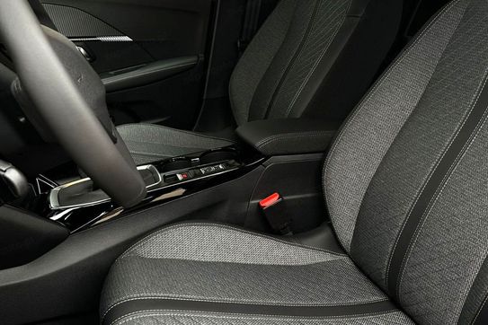 Peugeot 208 Allure 1.2 PureTech