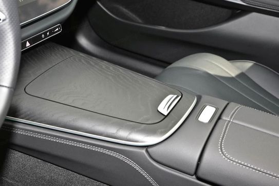 Mercedes Klasa E 220 d  4-Matic AMG