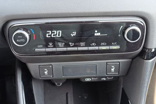 Toyota Yaris Hybrid 1.5 Style