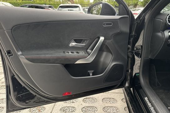 Mercedes Klasa A 250 4-Matic AMG Line