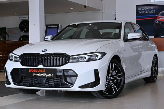 BMW Seria 3 330i M Sport sport-aut