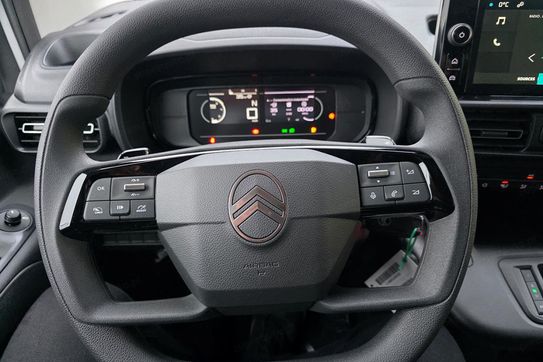 Citroen Berlingo MPV M L1H1 N1 EAT8