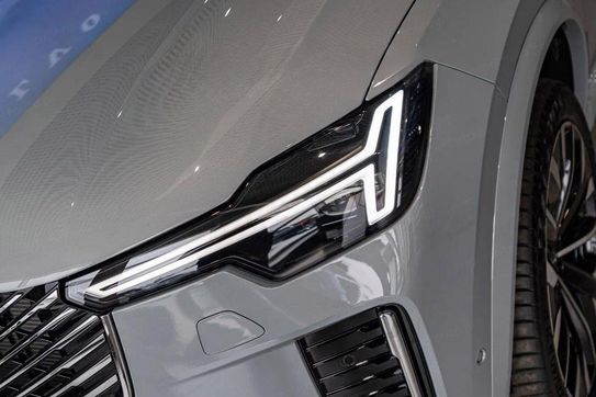 Volvo XC90 B5 AWD Ultra Bright