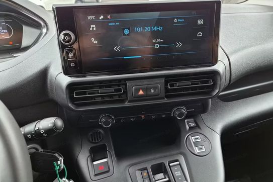 Peugeot Partner Van XL L2H1 EAT8