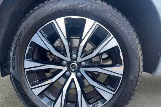 Volvo XC60 B5 B AWD Plus Dark aut