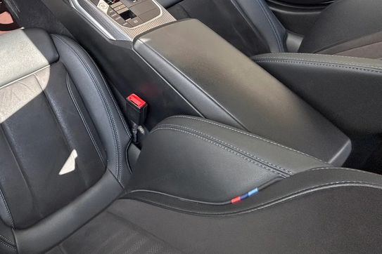 BMW Seria 3 318d M Sport aut