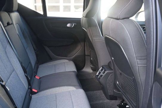 Volvo XC40 B4 Plus Dark