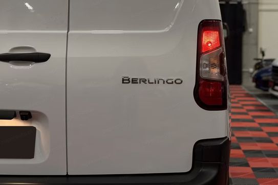 Citroen Berlingo Van L2H1 Zabudowa Brygadowa EAT8