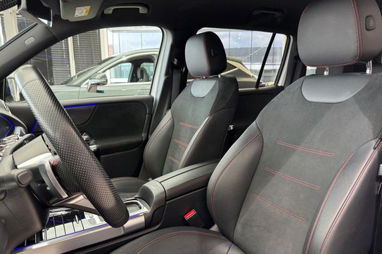 Mercedes GLB 200 d AMG Line 8G-DCT