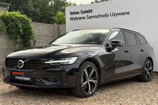Volvo V60 T6 AWD Plug-In Hybrid Plus Dark aut