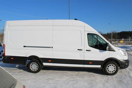 Ford Transit L4H3
