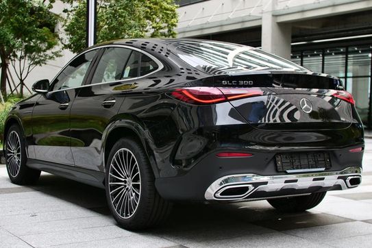 Mercedes GLC Coupe 300 4-Matic AMG Line