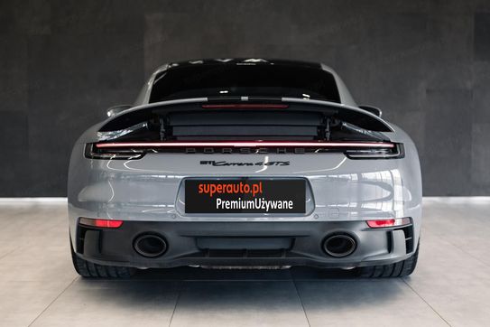 Porsche 911 Carrera GTS