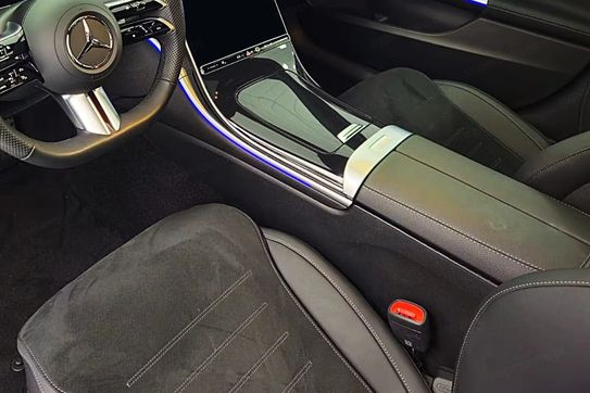 Mercedes Klasa C 200 4-Matic AMG