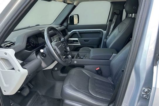 Land Rover Defender 110 3.0 P400 First Edition