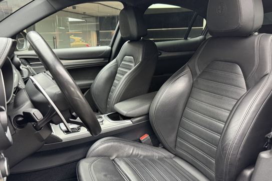 Alfa Romeo Stelvio Turbo Veloce Q4 aut