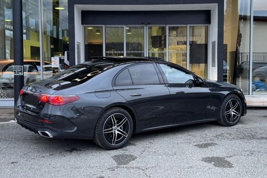 Mercedes Klasa E 200 4MATIC AMG Line