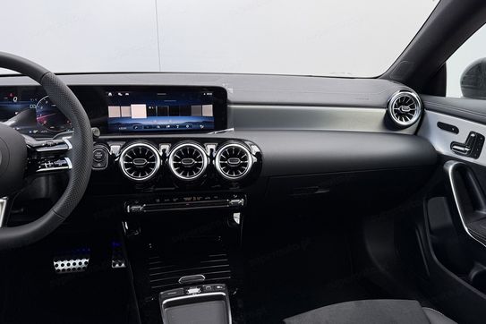 Mercedes CLA 200 AMG Line Shooting Brake