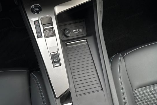 Peugeot 308 1.5 Bluehdi Allure Pack S&S EAT8