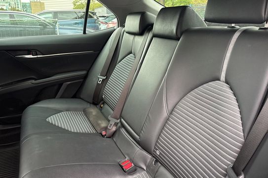 Toyota Camry Prestige 2.5 Hybrid  CVT