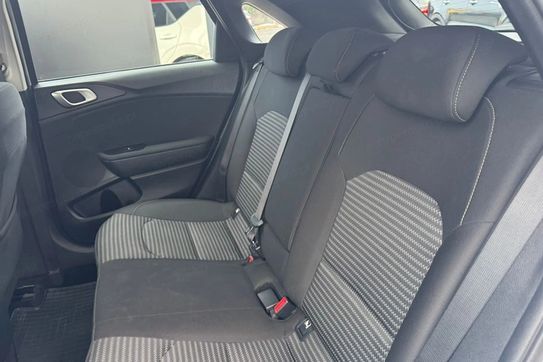 Kia Ceed 1.5 T-GDI M