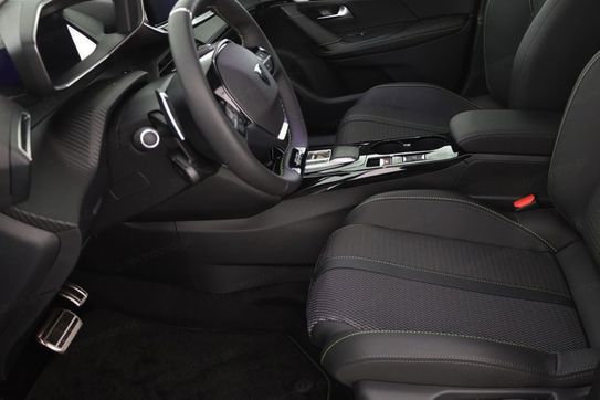 Peugeot 2008 GT e-DCS 1.2 mHEV
