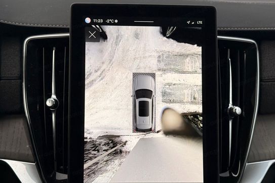 Volvo XC90 T8 AWD Plug-In Hybrid Ultra Dark 7os