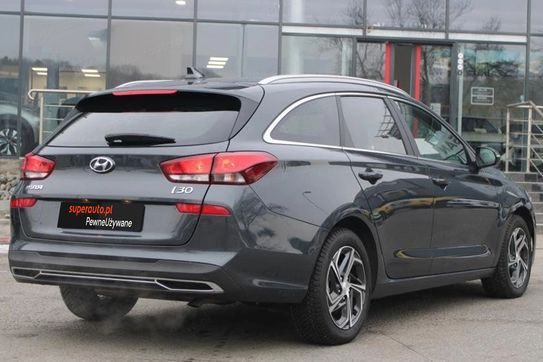 Hyundai i30 1.5 T-GDI Smart DCT