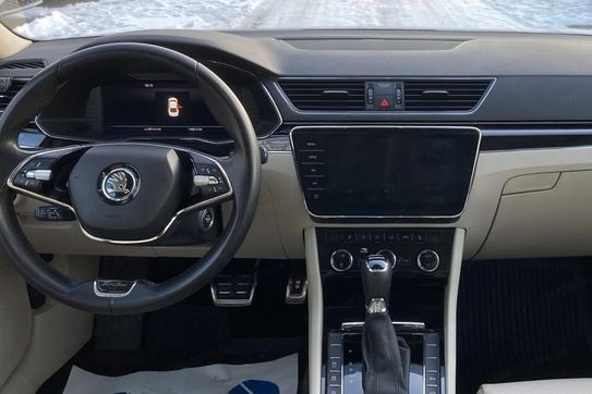 Skoda Superb 2.0 TSI L&K DSG