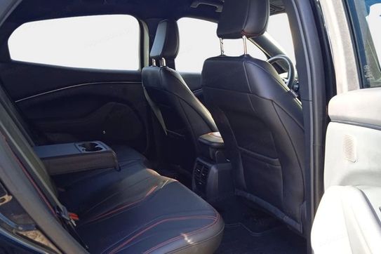 Ford Mustang Mach-E 98kWh AWD