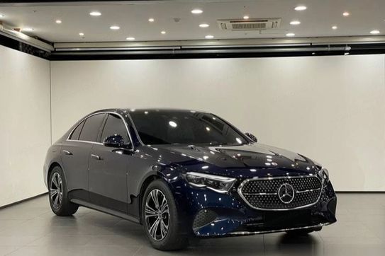 Mercedes Klasa E 220 d  Avantgarde