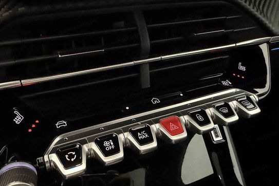 Peugeot 208 e-208 GT 54kWh