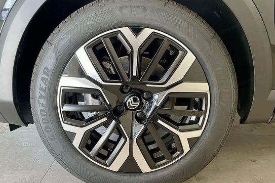 Citroen C4 Max EAT8 1.2 PureTech