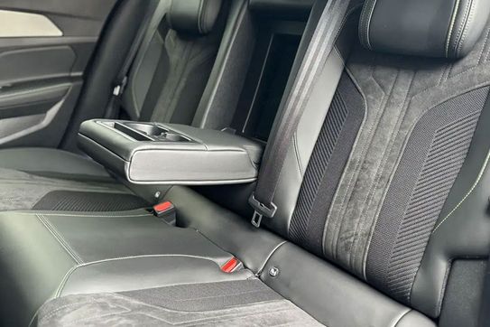 Peugeot 408 GT e-DCS 1.2 mHEV