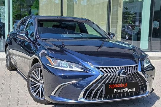 Lexus ES 300h Business Edition