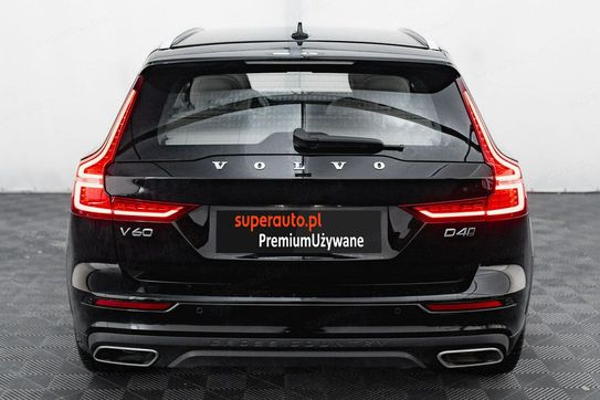 Volvo V60 Cross Country D4 AWD