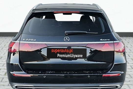 Mercedes E Klasa Kombi 220 d 4MATIC Avantgarde