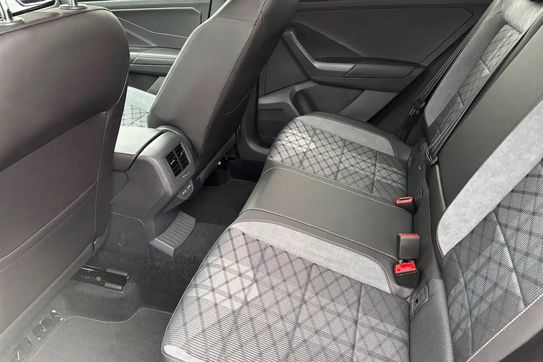 Volkswagen T-Roc R-Line Plus 1.5 TSI DSG