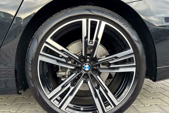BMW Seria 7 740d xDrive