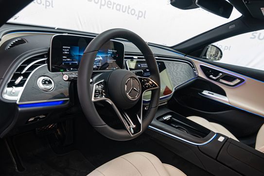 Mercedes Klasa E 220 d Avantgarde