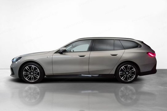 BMW Seria 5 520d xDrive mHEV M Sport aut