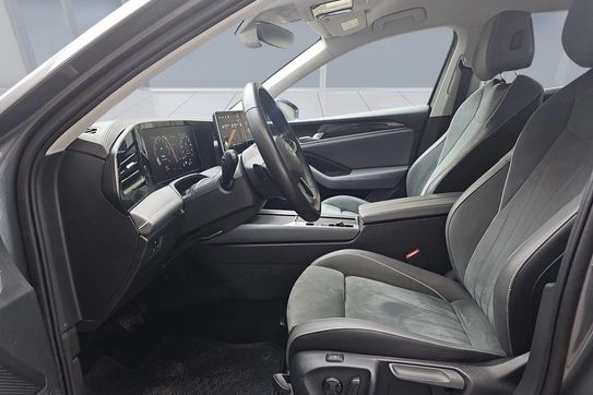 Volkswagen Passat 1.5 TSI  DSG