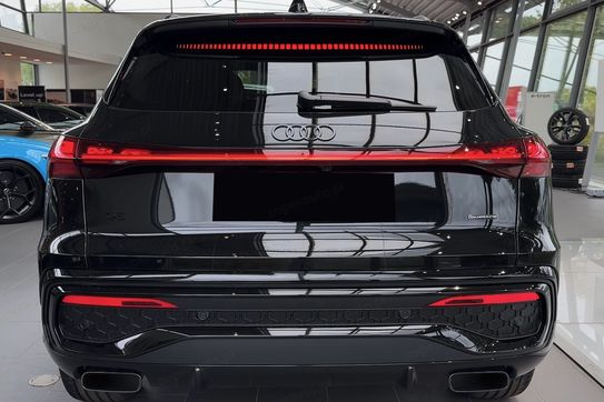 Audi Q5 TFSI quattro S line