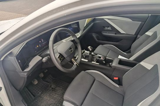 Opel Astra 1.2 T Business Edition S&S