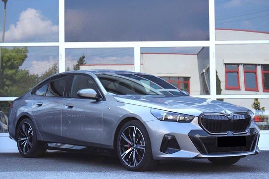 BMW Seria 5 540d xDrive M Sport