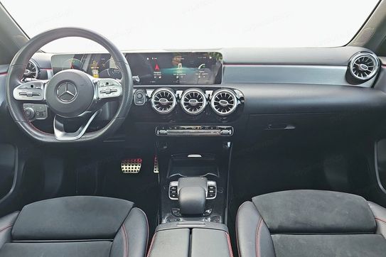 Mercedes Klasa A 220 4-Matic  AMG-Line 7G-DCT