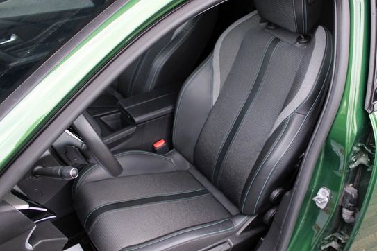 Peugeot 308 1.2 PureTech Allure Pack S&S EAT8