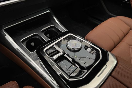 BMW Seria 7 740d xDrive M Sport